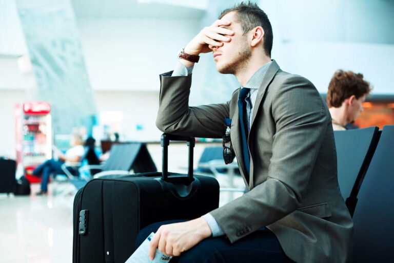 Viajar de avião pode ser uma experiência emocionante, mas também pode ser frustrante quando seu voo é atrasado ou cancelado.